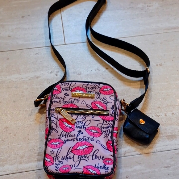Betsey Johnson Handbags - Betsey Johnson Follow Your Heart, Do What You Love Pink LIPS Crossbody Bag